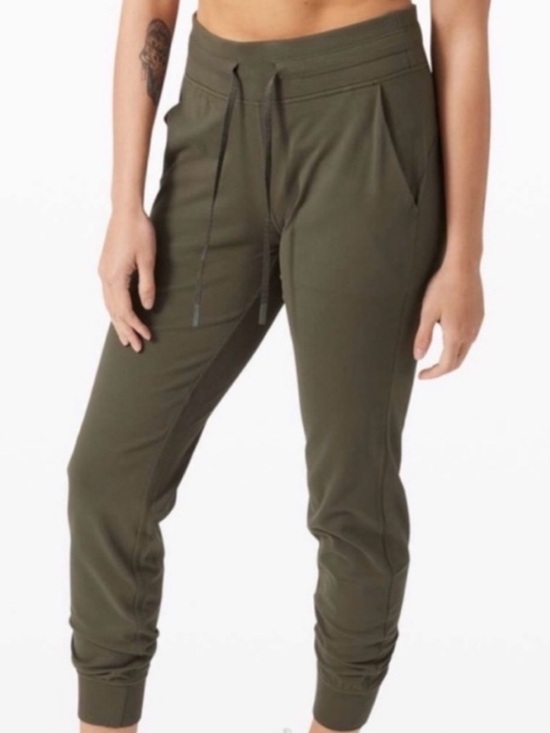 lululemon athletica Pants - Lululemon Ready to Rulu Joggers sz 4